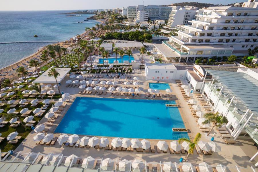 Constantinos The Great Beach Hotel Protaras Bagian luar foto